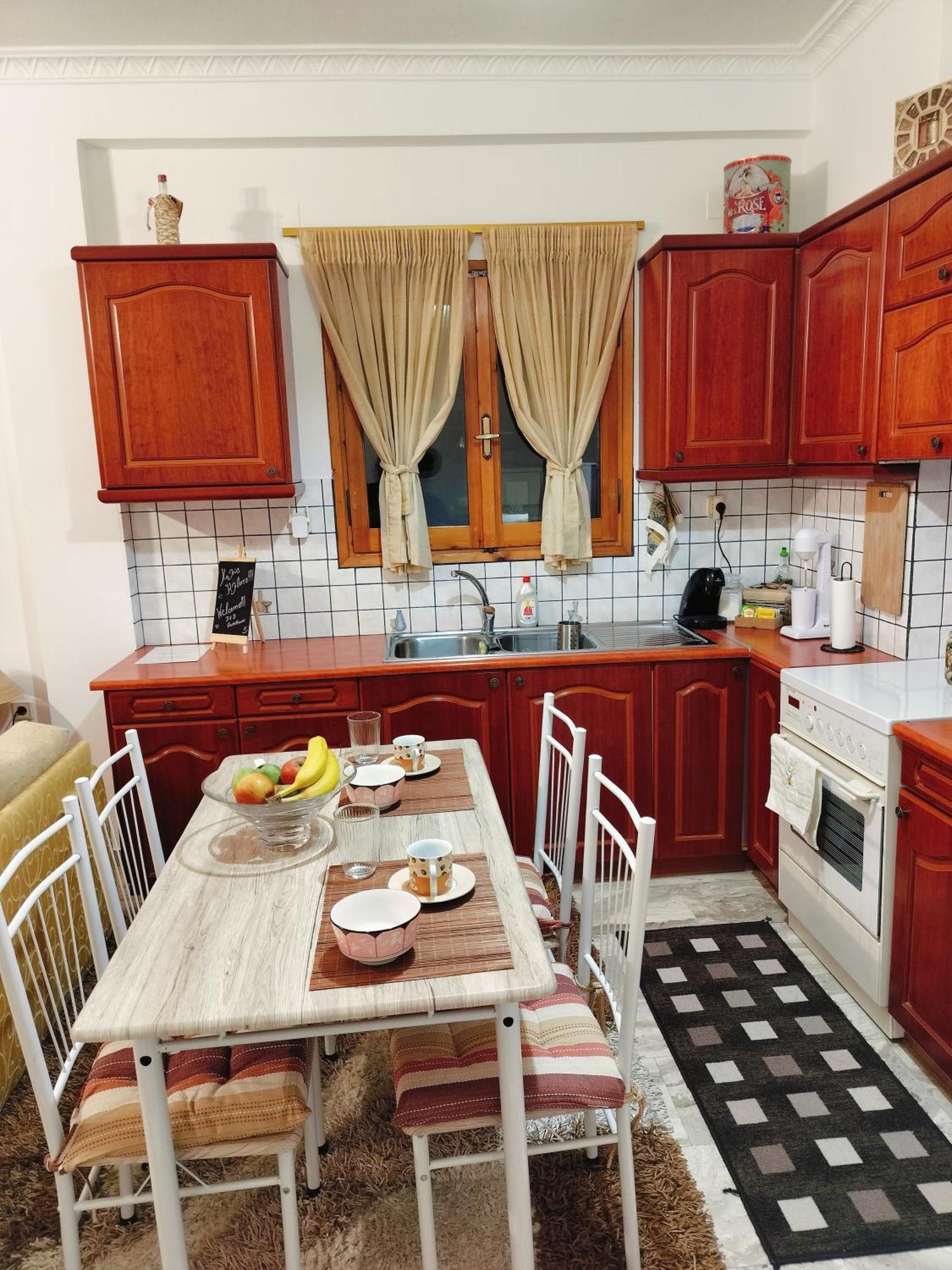 Dimitris & Despoinas Guest House Tripoli Esterno foto